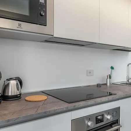 Easylife - Di Design In Milánó
