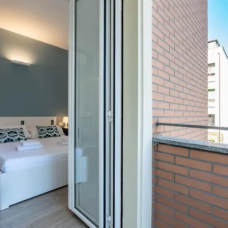 Easylife - Di Design In Apartment *
